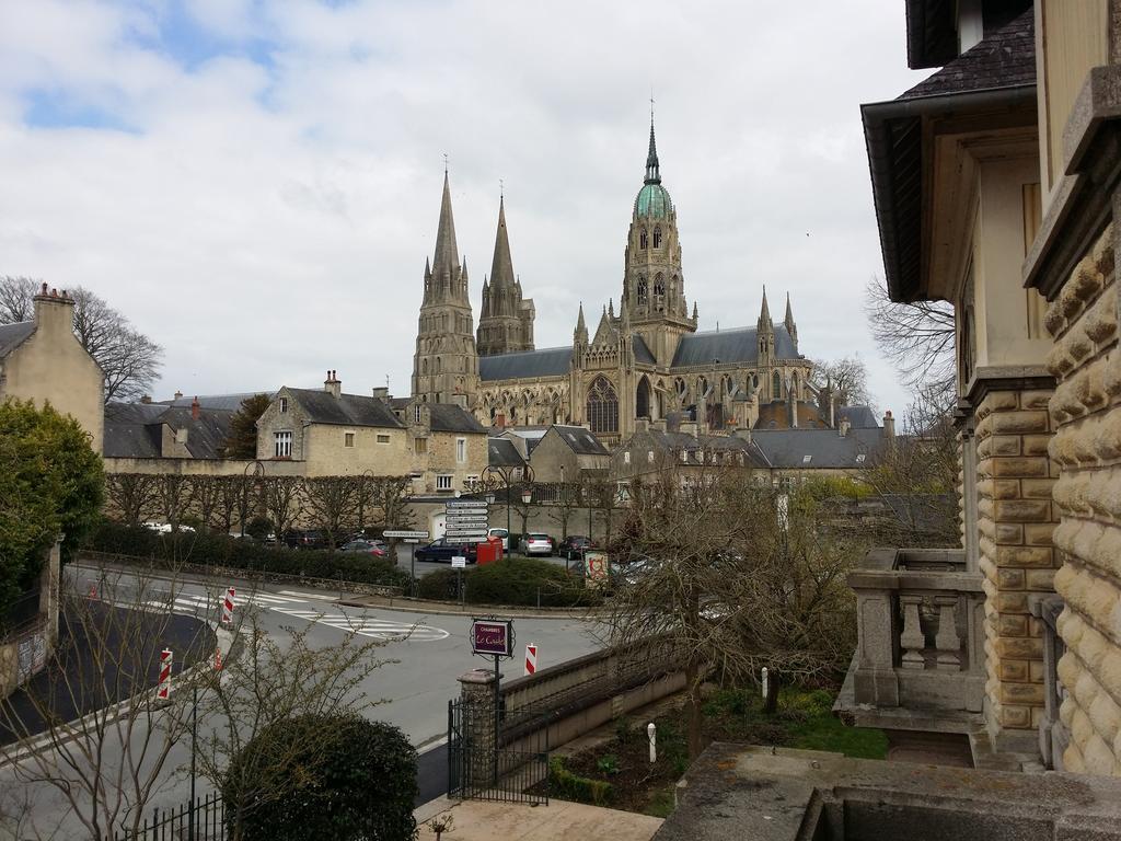 Le Castel Guesthouse Bayeux Room photo