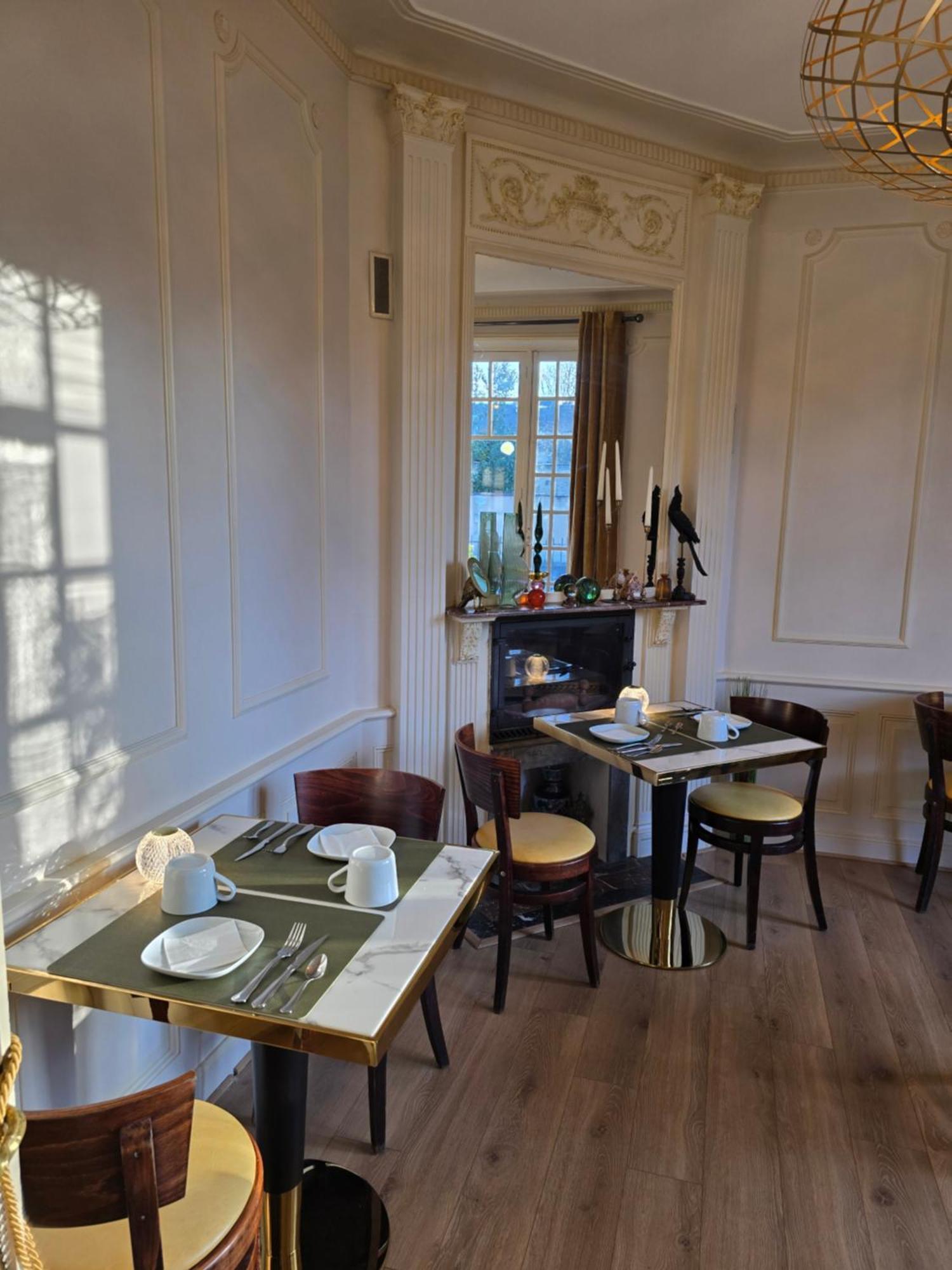 Le Castel Guesthouse Bayeux Exterior photo